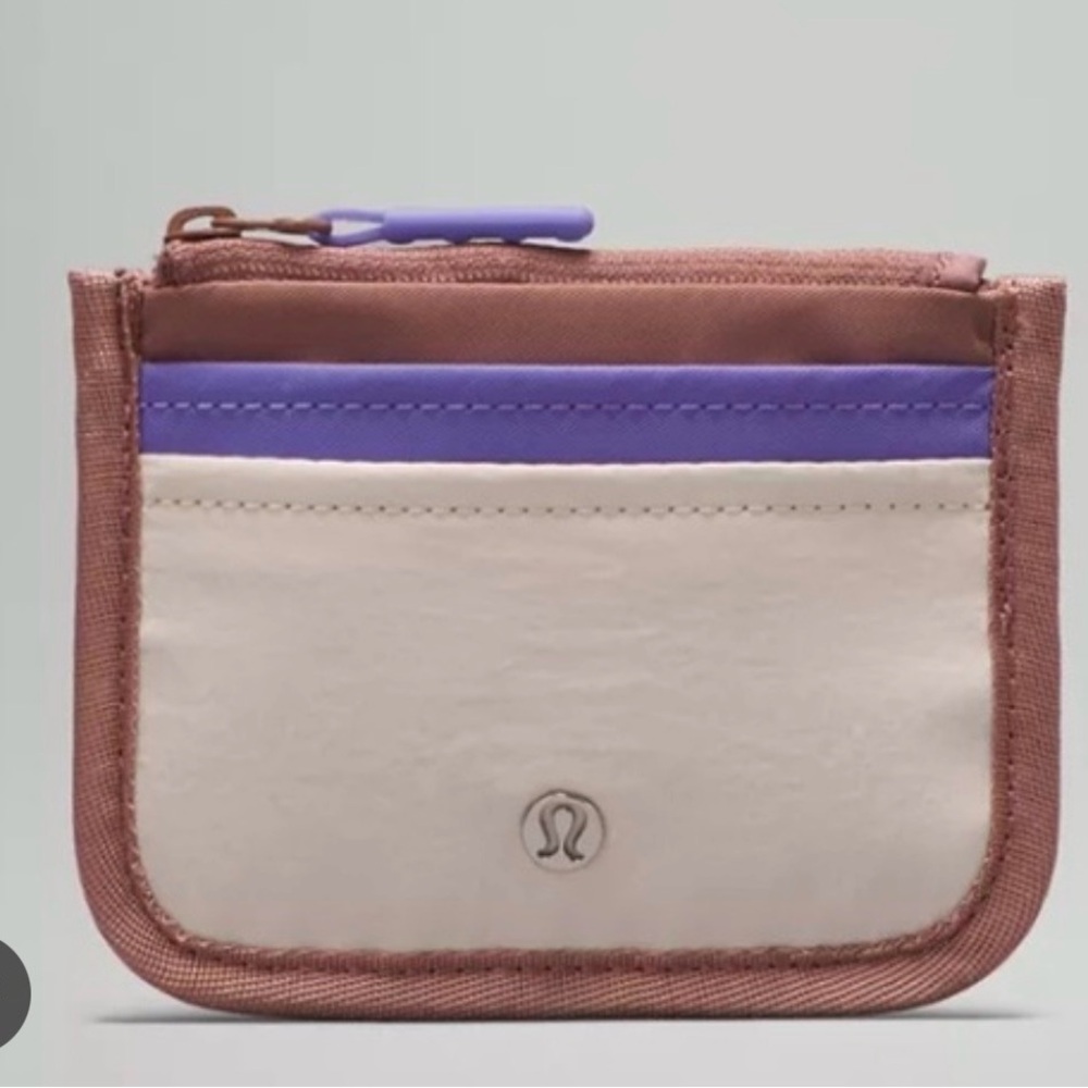 Fwp: lululemon true identity card case/ wallet in Twilight Rose/Dark lavender/wt
